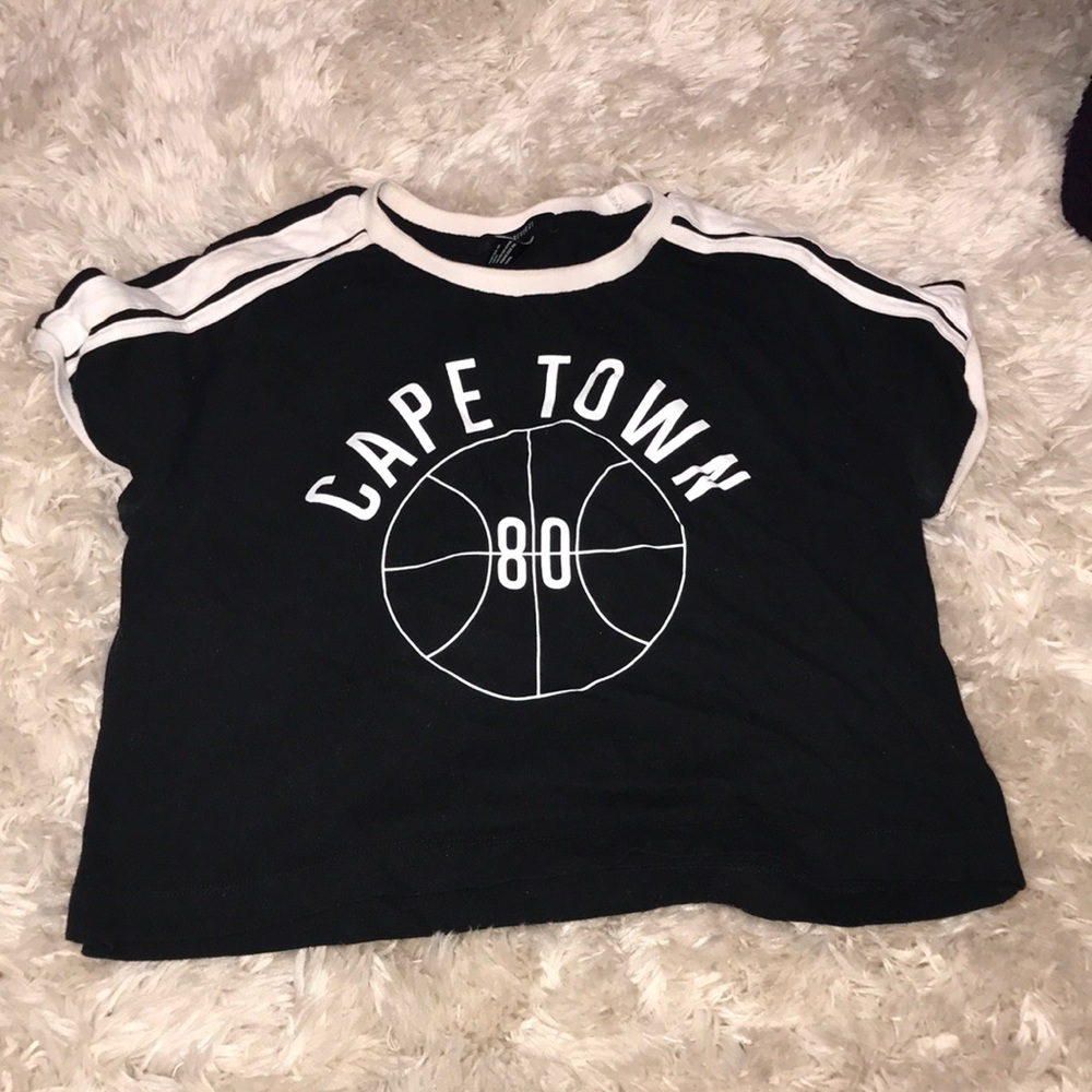 Cropped T-shirt